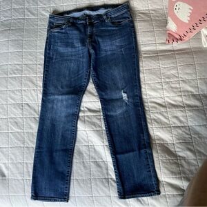 Kut from the Kloth Boyfriend dark wash jeans size 12P